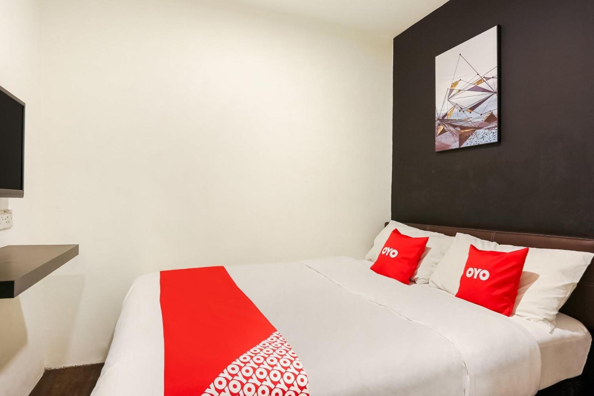 Oyo 90460 Hotel Kl2F Rest & Go Shah Alam Exterior photo